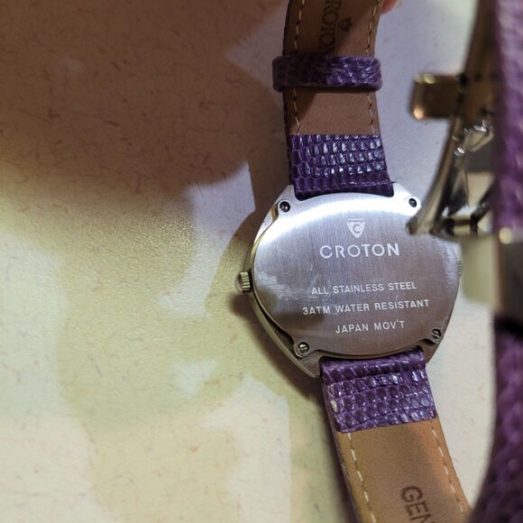 Croton Womens Split Screen 2 Time Zones Purple Lizard Band W/box main image 6